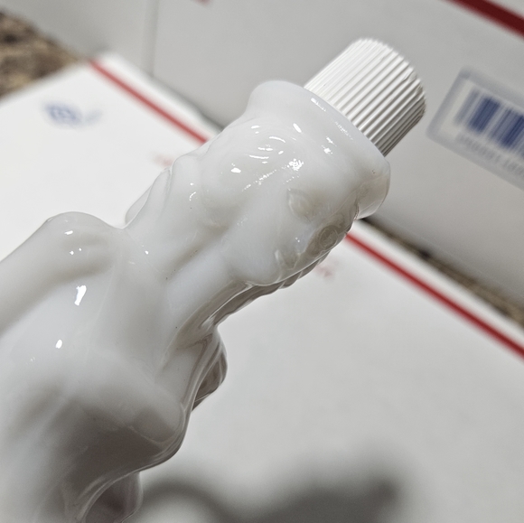 Vintage Avon Milk Glass Victorian Woman Bottle 5OZ Birds Of Paradise Empty DECOR - Picture 2 of 10